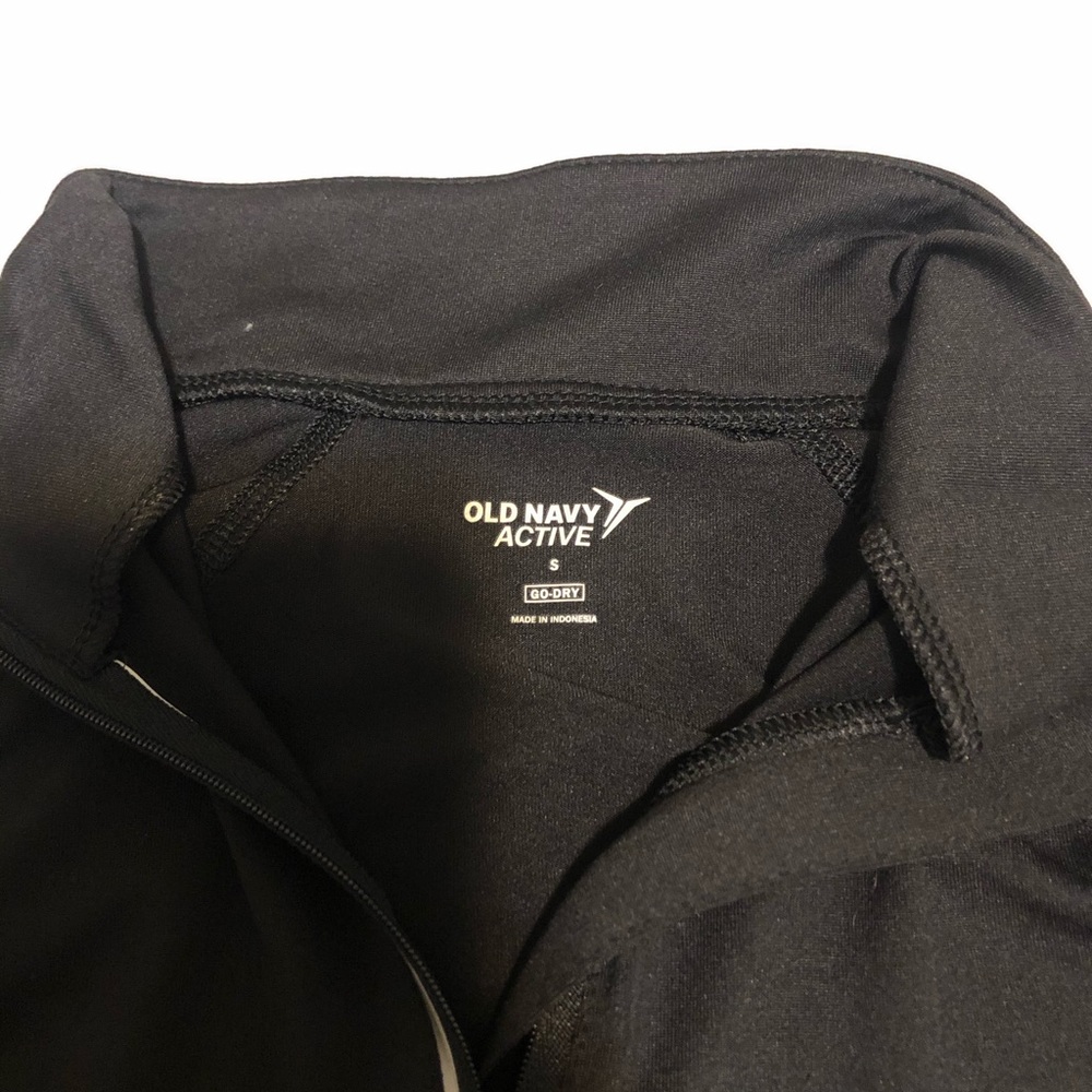 OLD NAVY active wear Turtle neck